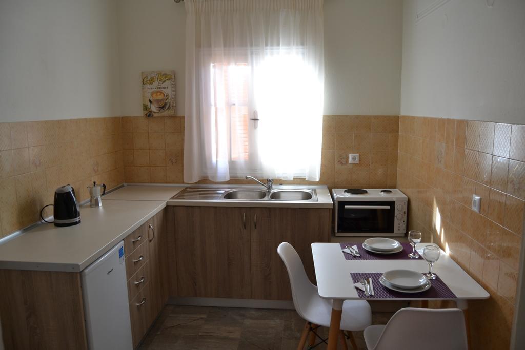 Anna Apartments Контокали Номер фото